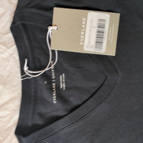Everlane Uniform Organic Cotton Black V Neck T Shirt NWT Size XL - Picture 2 of 4